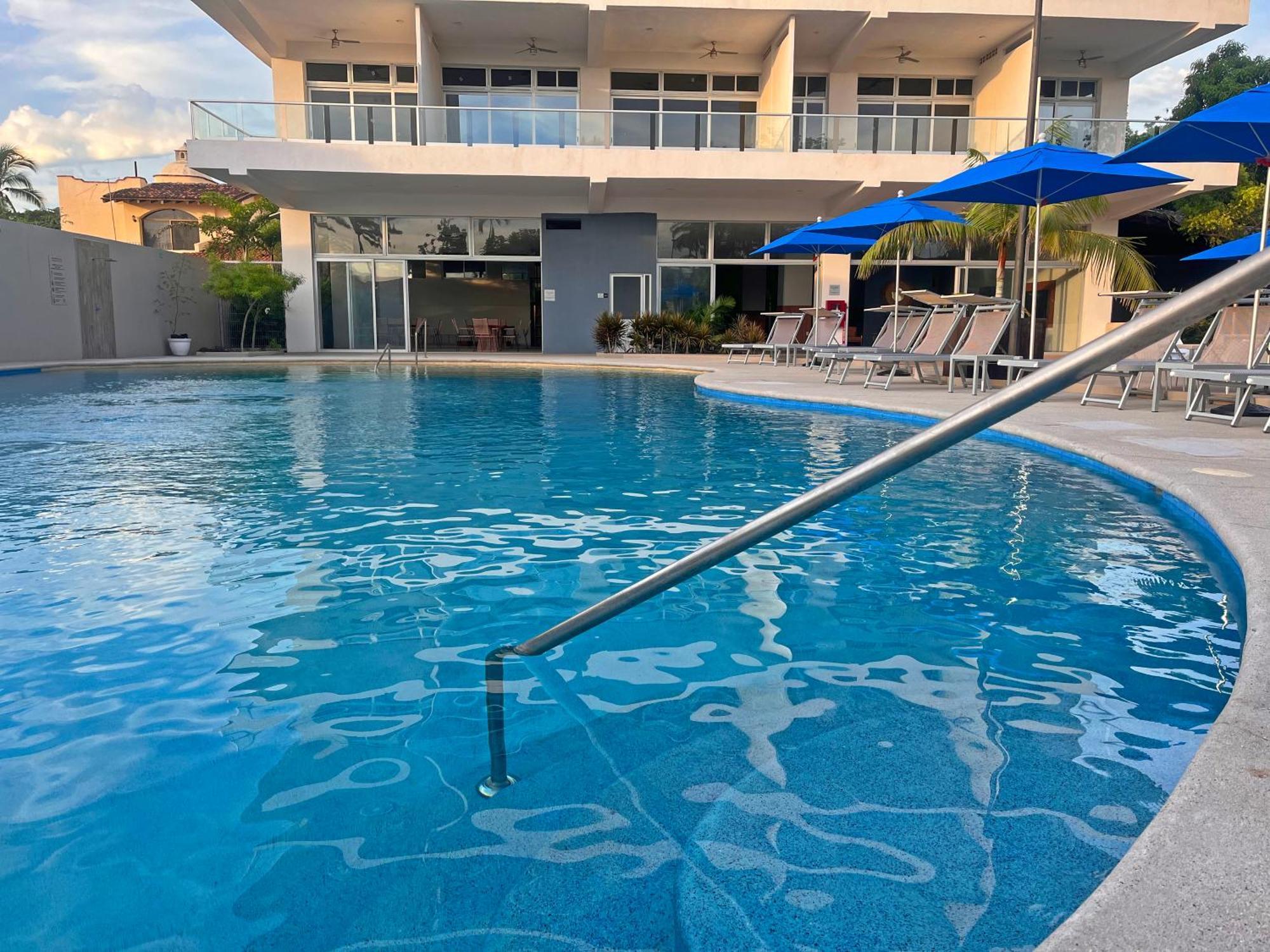 Itare Beach House Бусериас Экстерьер фото