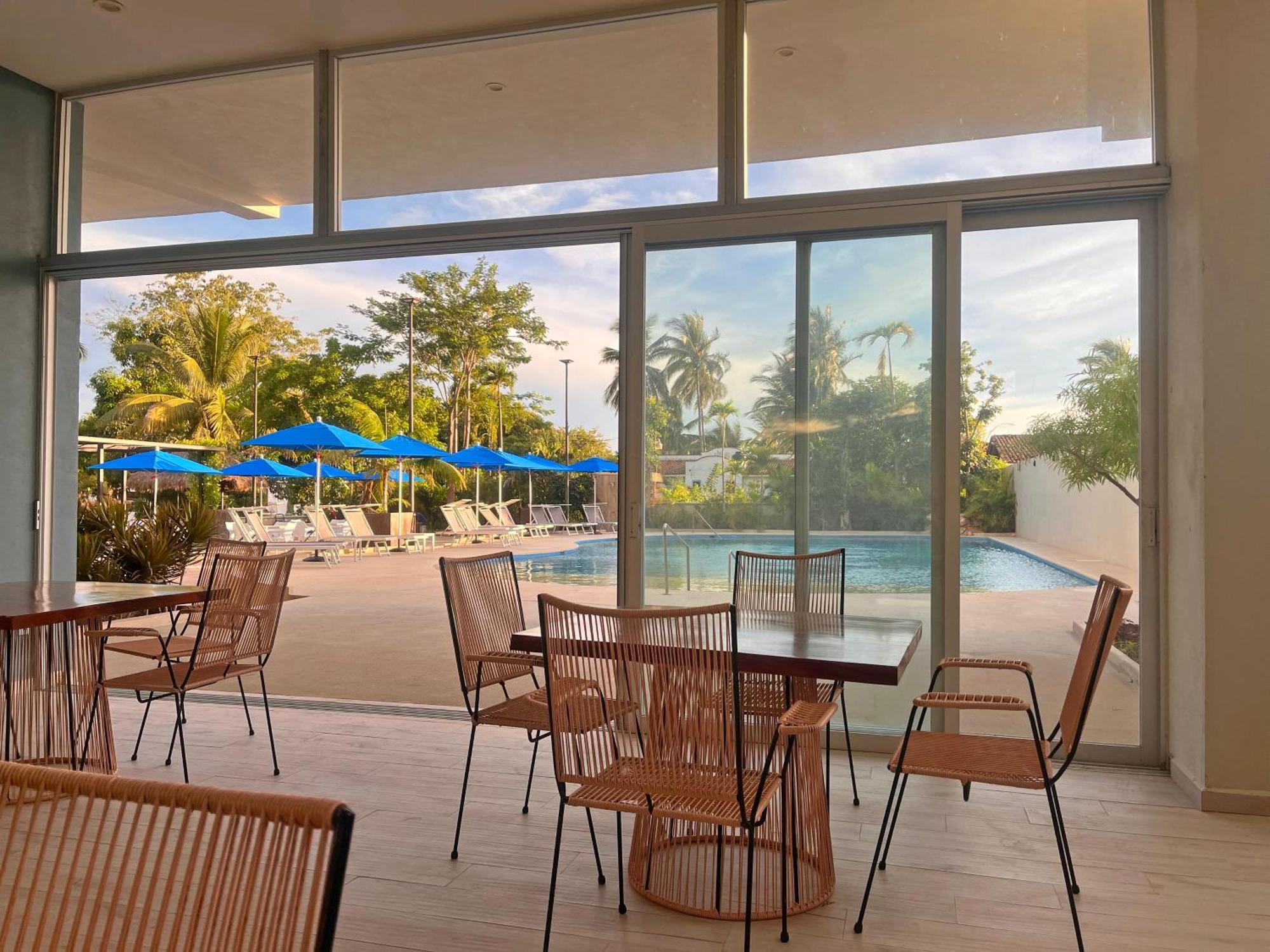 Itare Beach House Бусериас Экстерьер фото