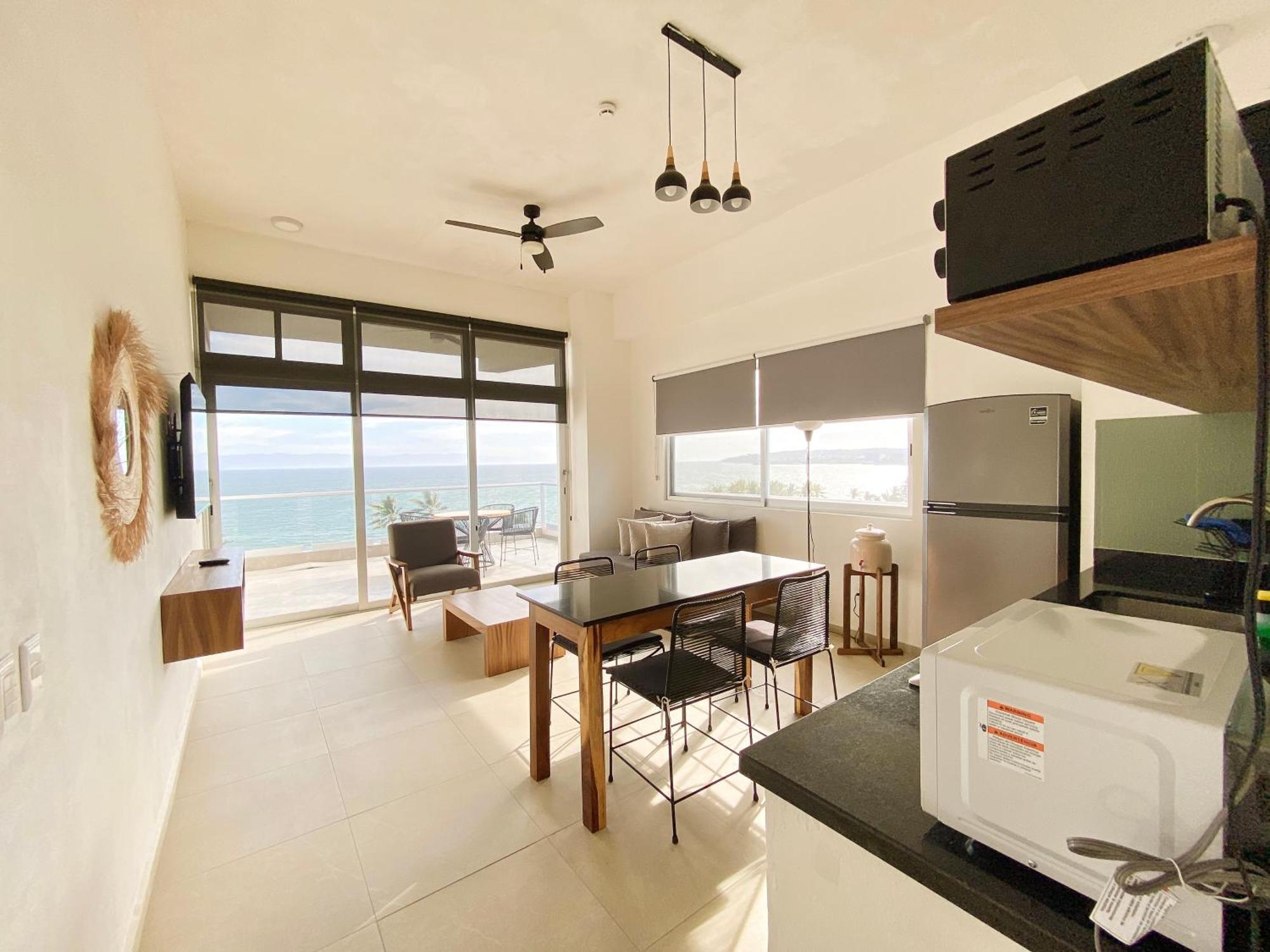 Itare Beach House Бусериас Экстерьер фото